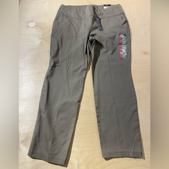 Lee Pants - Lee Plus Slim Fit Slim Leg Mis Rise Pants 18W (NQ)